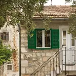 Varosanka Apartman