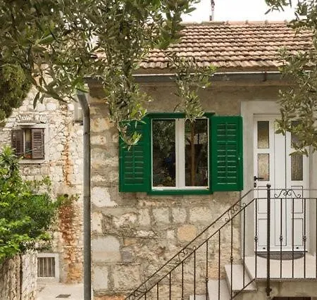 Varosanka Apartman