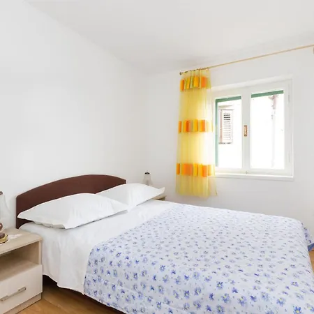 Varosanka Διαμέρισμα Σπλιτ